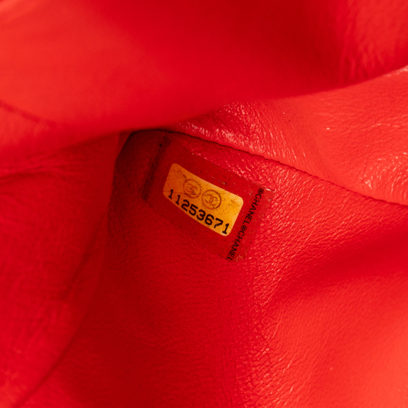 Chanel East West Perforated Flap - Picture 11 of 11